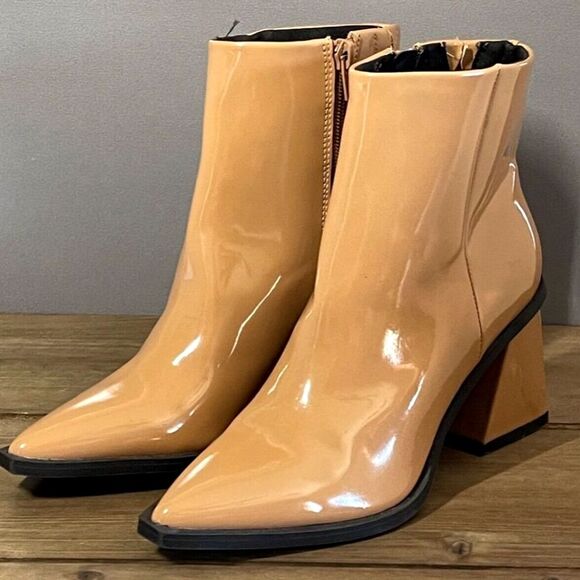 BP LOREN Women's Tan Ankle Boots - Picture 2 of 10